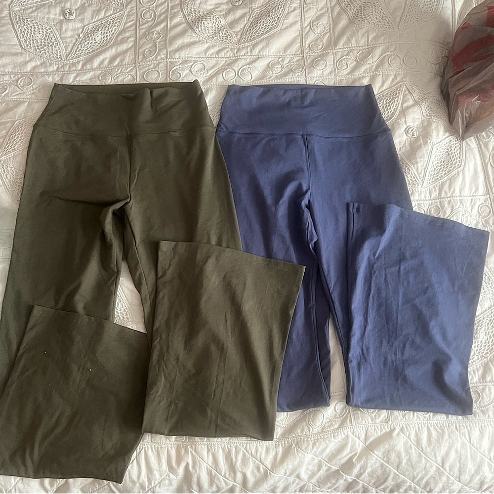 Arie Offline Sz Large Long high rise flare leggings NWT/NWOT